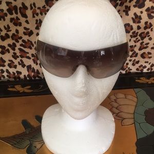 Universal sunglasses